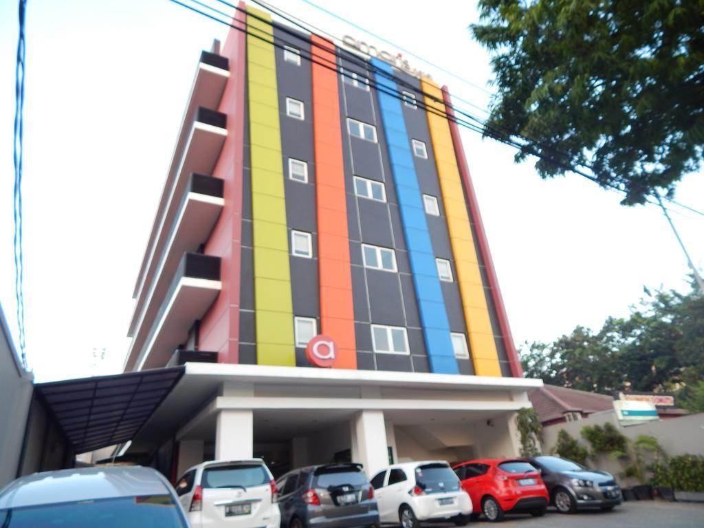 Amaris Hotel Senen Джакарта Екстер'єр фото