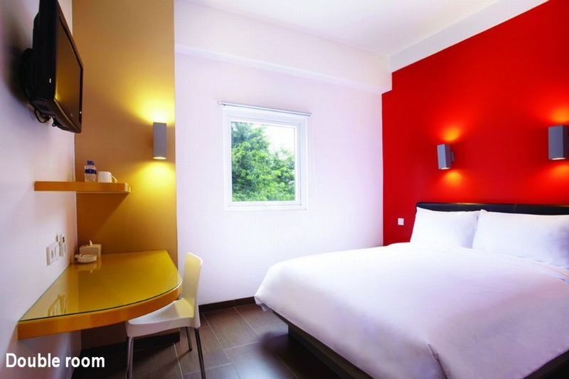Amaris Hotel Senen Джакарта Екстер'єр фото