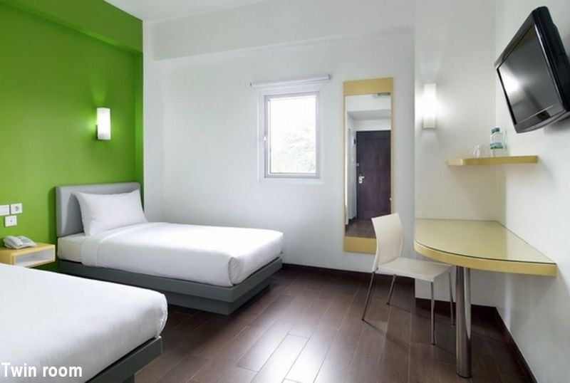 Amaris Hotel Senen Джакарта Екстер'єр фото
